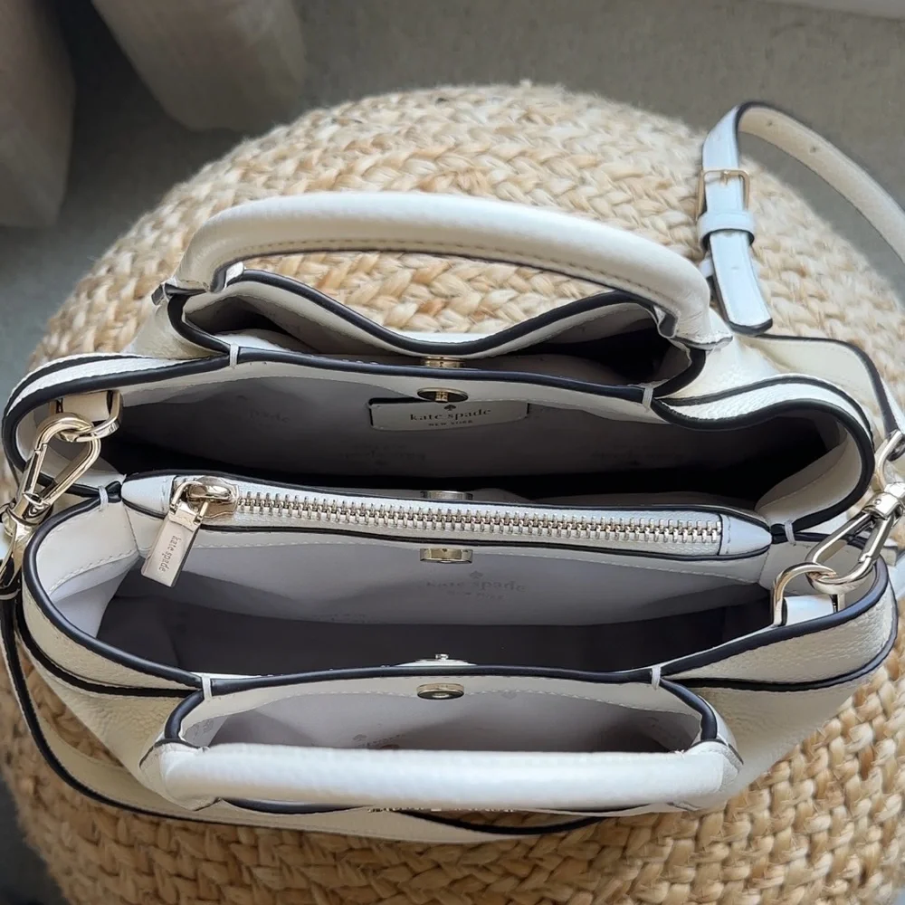 Kate Spade Dumpling Crossbody Satchel Bag - Picture 6 of 7